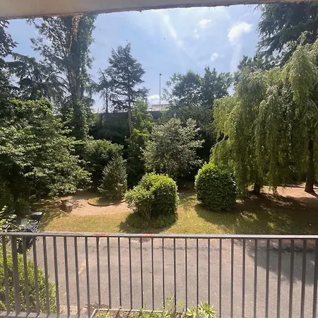 Apartment Appt Cosy Porte Paris Parc Fleural Et Parking