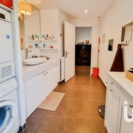 Appt Cosy Porte Paris Parc Fleural Et Parking
